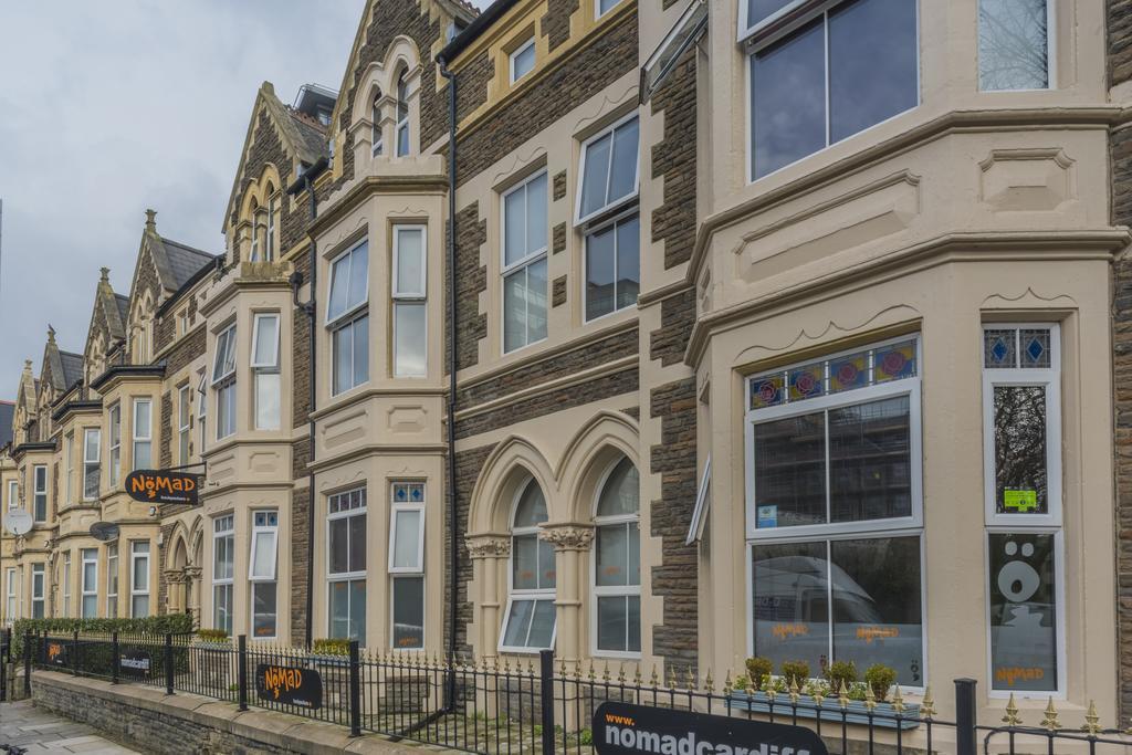 Nomad Backpacker Hostel Cardiff Bagian luar foto